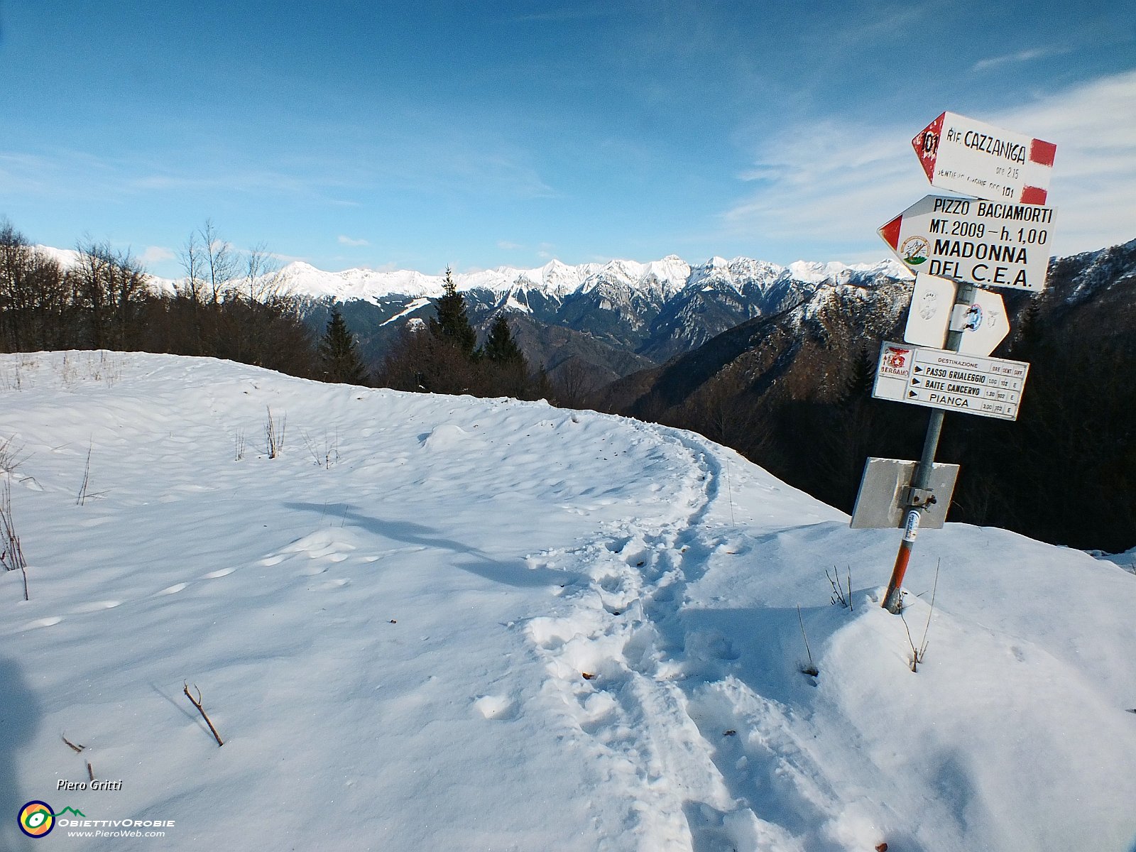 20 Passo Baciamorti (1540 m.).JPG